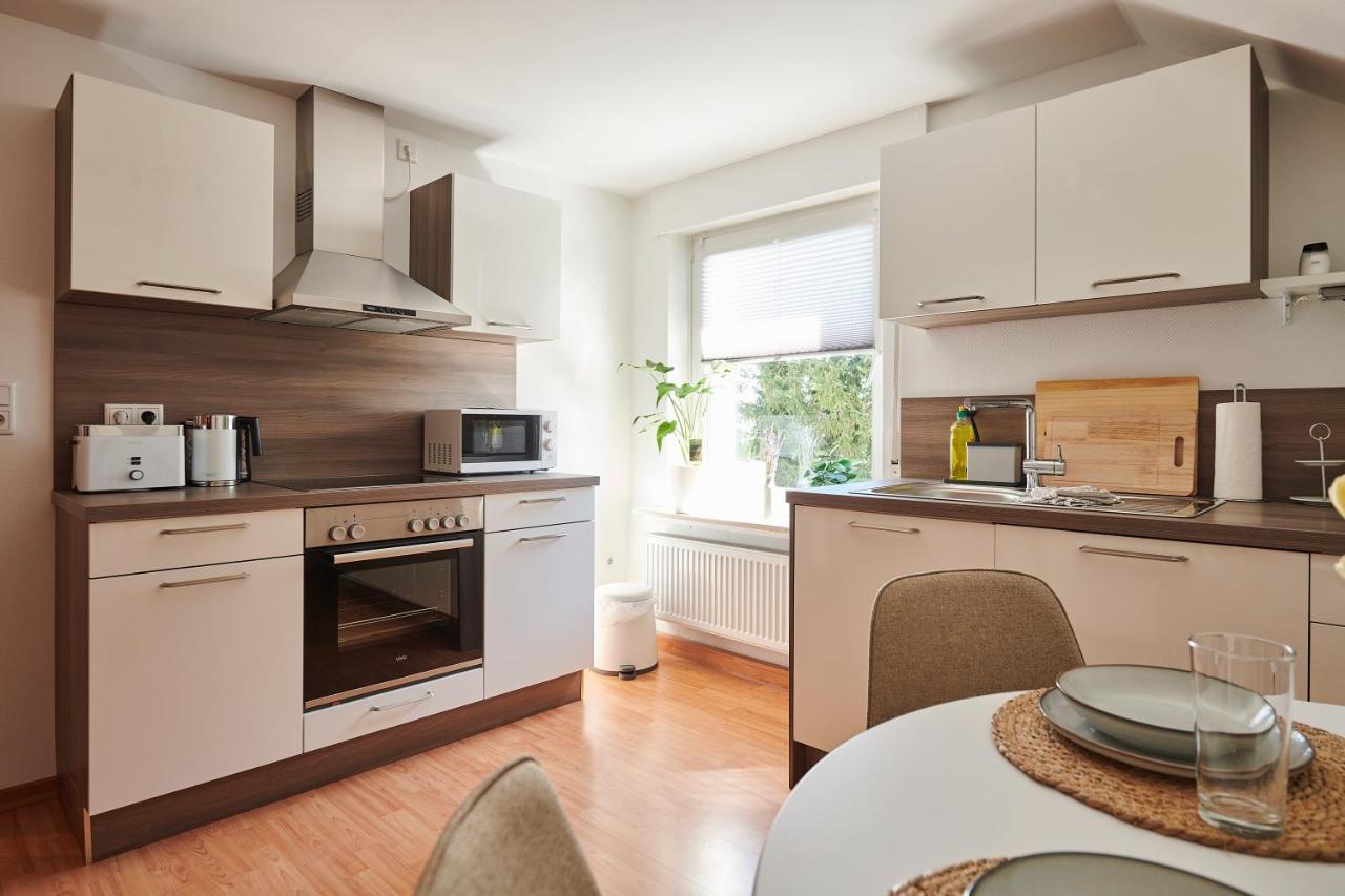 Grosszuegig & Stilvoll Parkplatz ,Ruhige Lage, 5 Personen, Langzeit Apartment Paderborn Ngoại thất bức ảnh